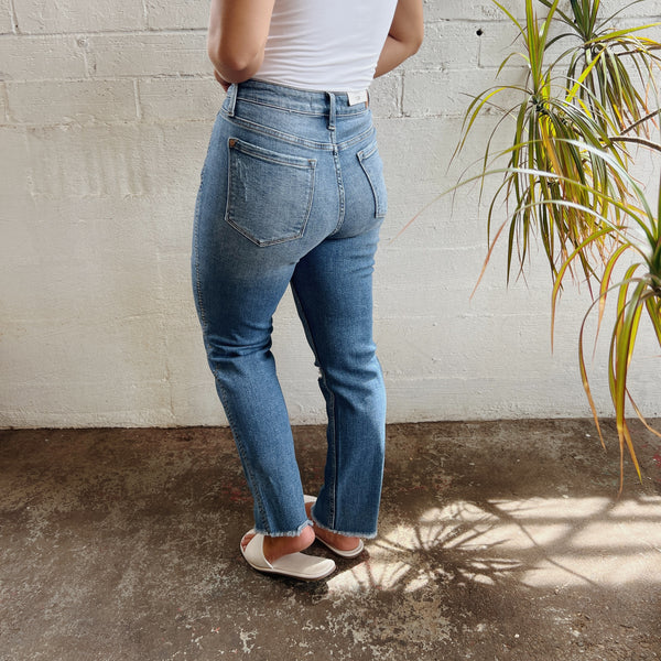 Judy Blue Boyfriend Jeans