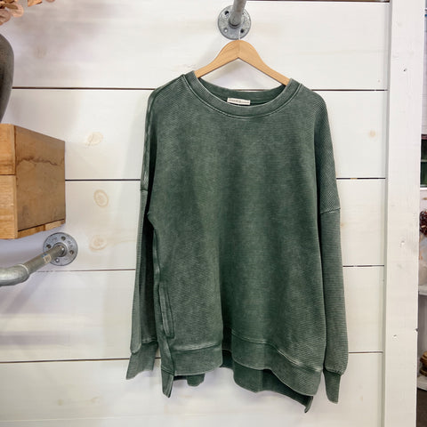 Ribbed Hi-Low Sweatshirt