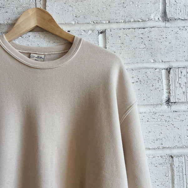 Basic Pullover Sweatshirt