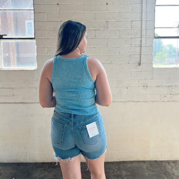 Ribbed Tank