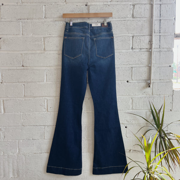 Judy Blue Flare Jeans