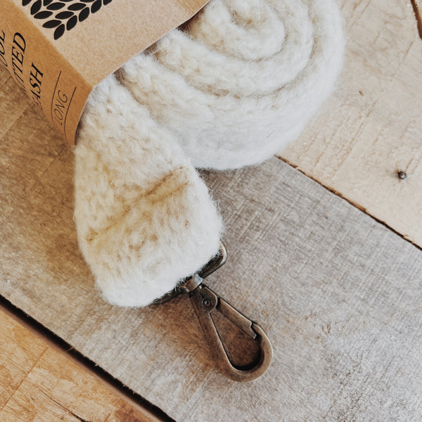 Dog Leash | Cream Knitted