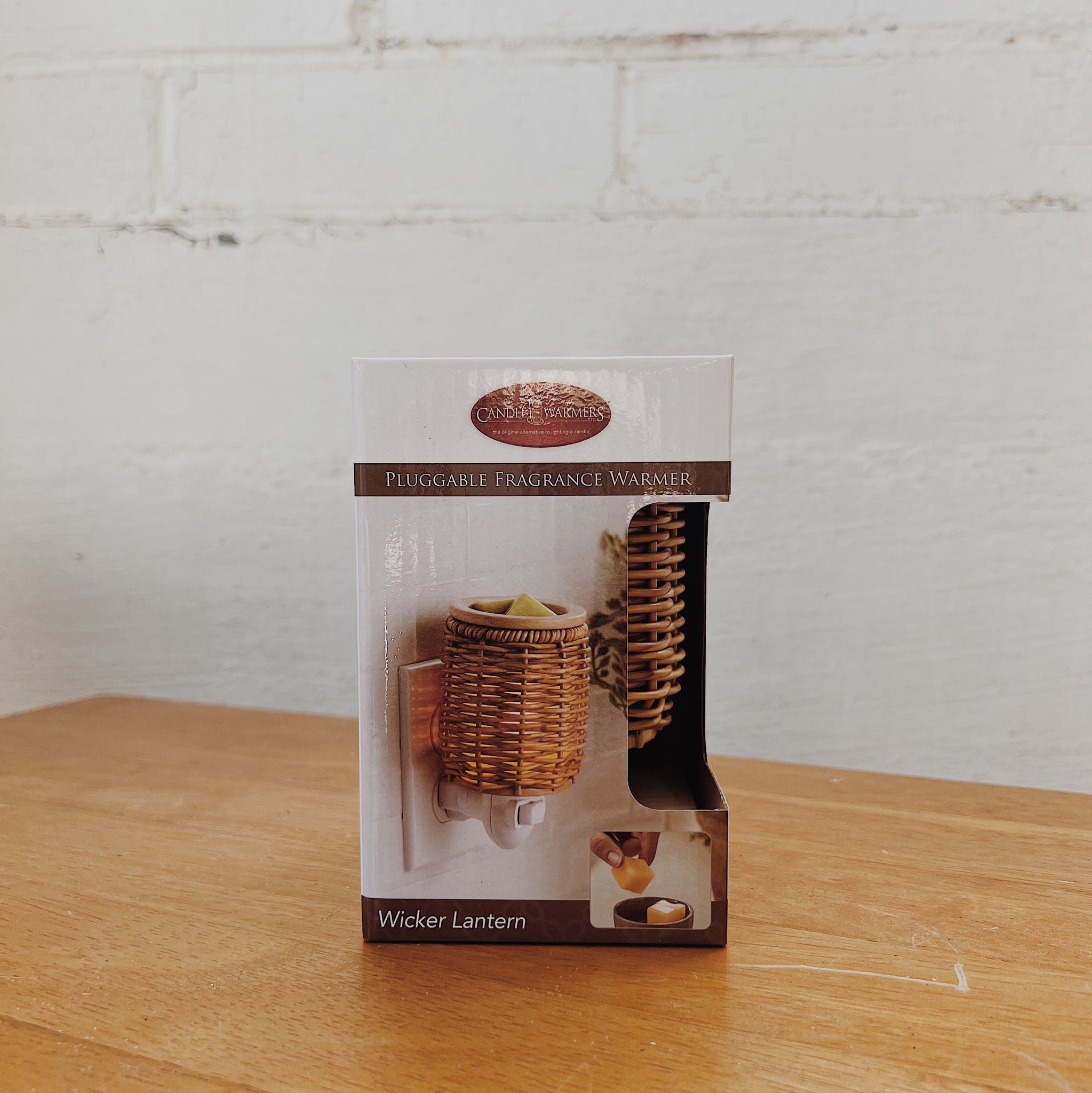 Warmer | Pluggable Wicker Lantern