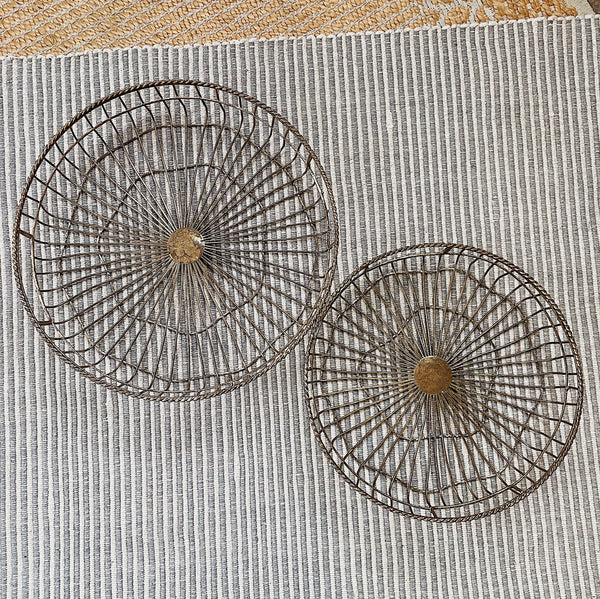 Round Nesting Trays